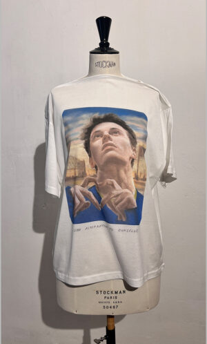 T SHIRT. AN ABUNDANCE OF ALL KINDS OF ABSCENCE