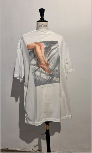 T SHIRT. AN ATTEMPT TO STOP TIME